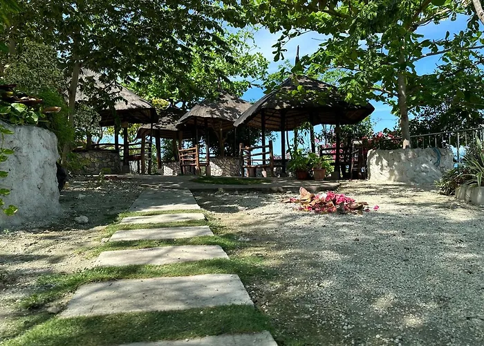 Nanay Eustiquia Complex Saavedra