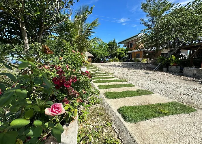 Nanay Eustiquia Complex *